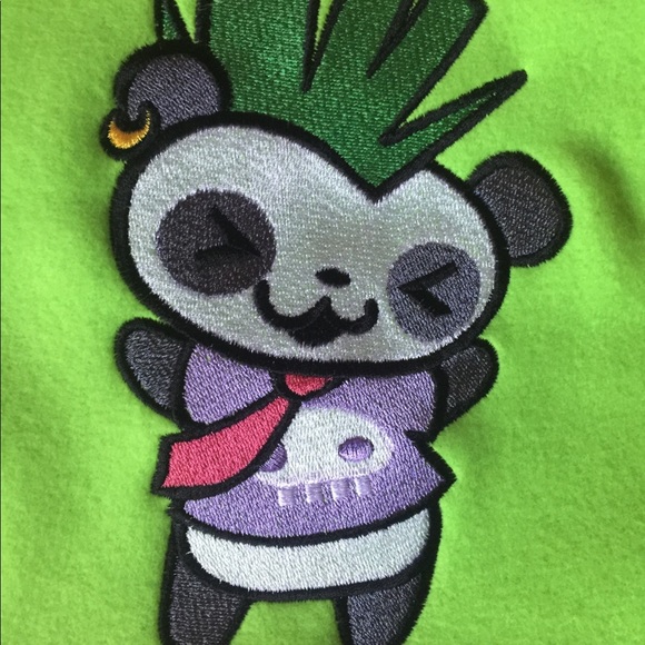 Rock’n Panda Scarf 🐼 - Picture 2 of 2